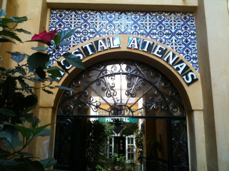 Hostal Atenas Sevilla Kültér fotó