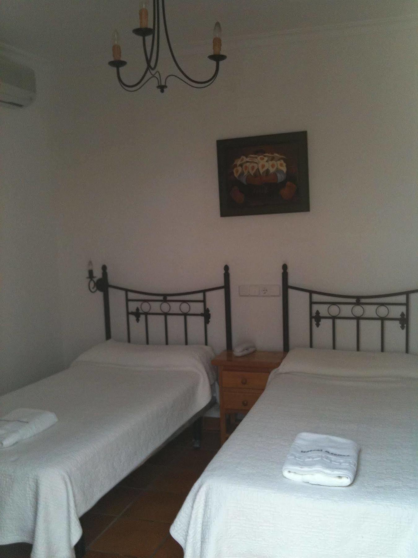 Hostal Atenas Sevilla Kültér fotó