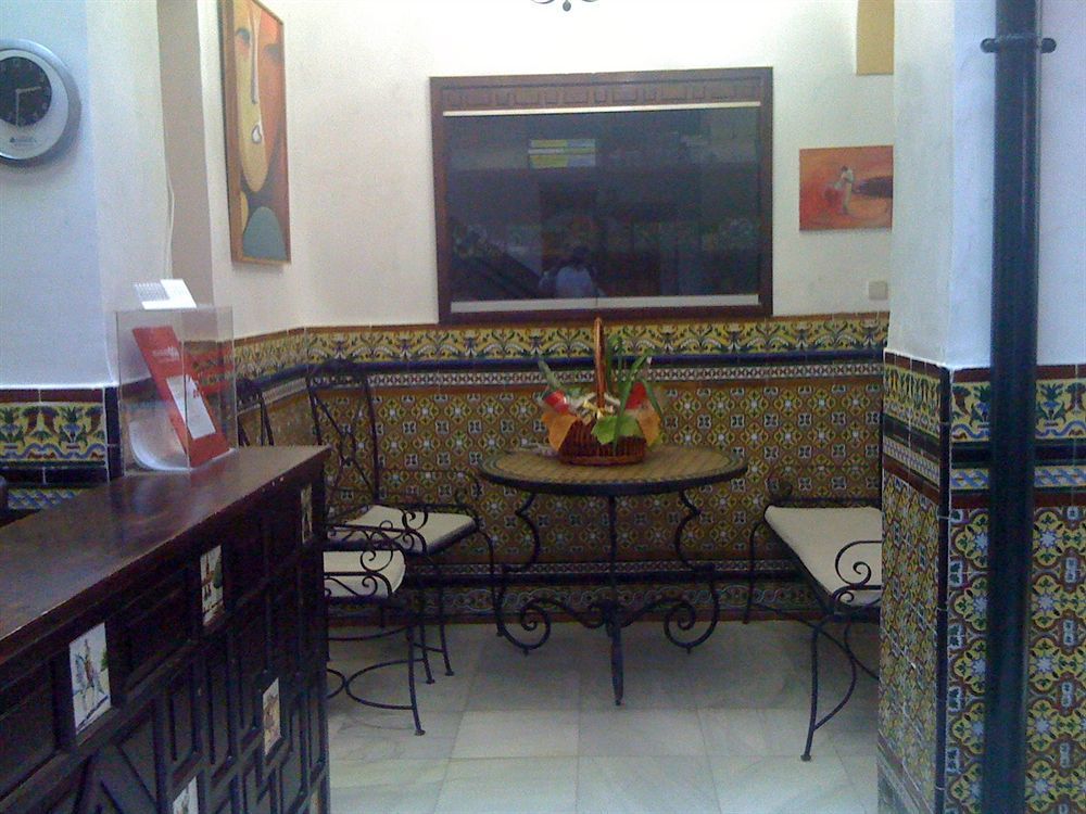 Hostal Atenas Sevilla Kültér fotó